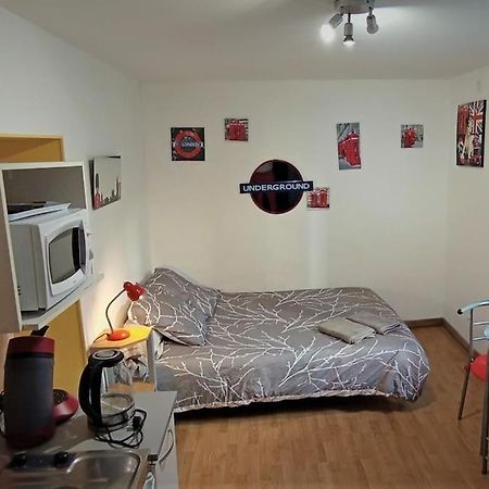Appartement Au Calme Avec Wifi 里摩日 外观 照片